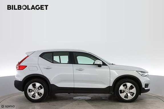 Volvo XC40 5 of 18