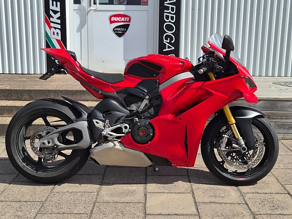 Ducati Panigale V4S *Lågmilad med torrkoppling* 2 of 8