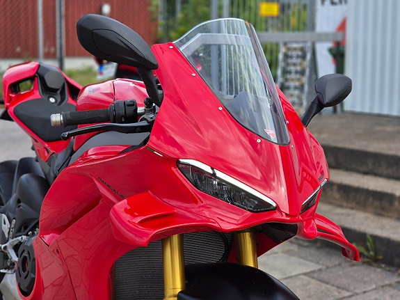 Ducati Panigale V4S *Lågmilad med torrkoppling* 7 of 8