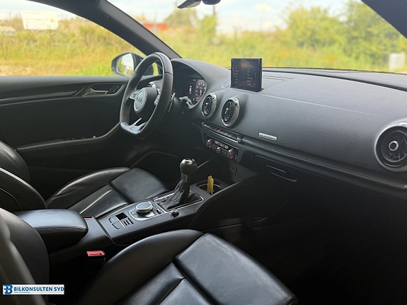 Audi RS3 15 of 27