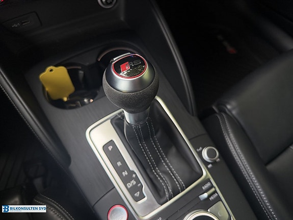 Audi RS3 16 of 27