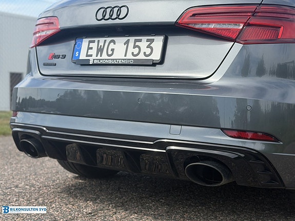 Audi RS3 26 of 27