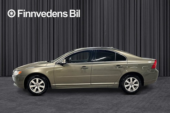 Volvo S80 2 of 20