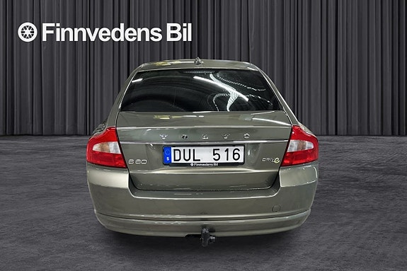 Volvo S80 4 of 20