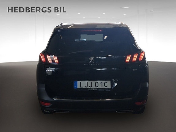 Peugeot 5008 4 of 16