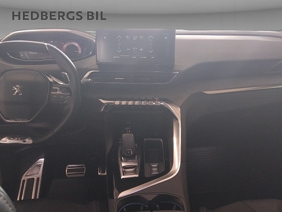 Peugeot 5008 9 of 16