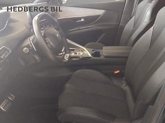 Peugeot 5008 7 of 16