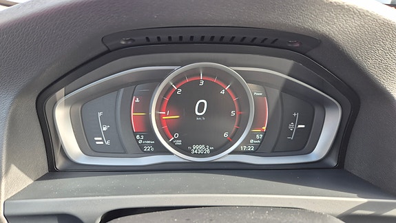 Volvo V60 5 of 8