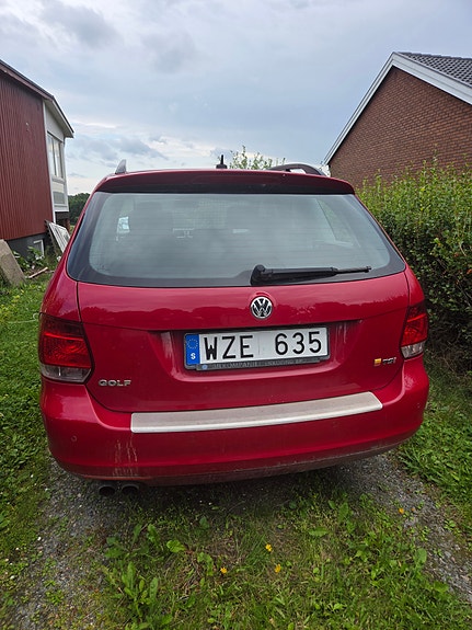 Volkswagen Golf VI 4 of 8