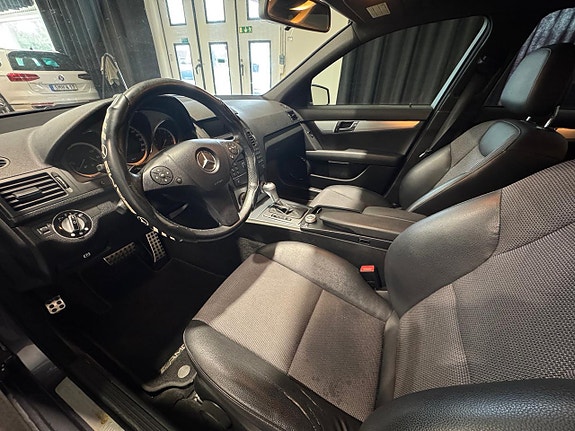 Mercedes-Benz C180 5 of 17