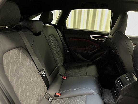 Audi A5 9 of 16