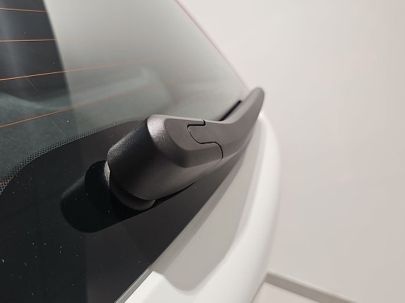 Volvo XC40 14 of 15