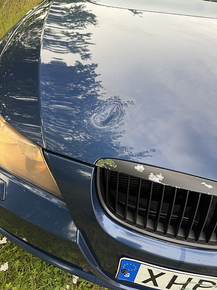 BMW 318i 4 of 11