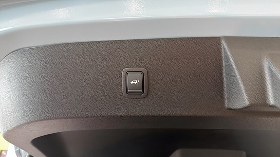 Renault 4 E-Tech 13 of 13