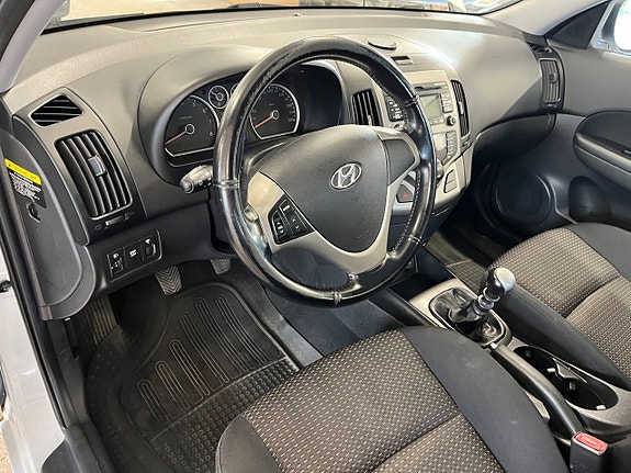 Hyundai i30 16 of 16