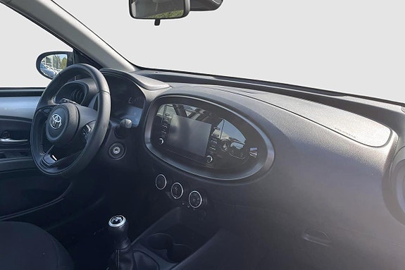 Toyota Aygo X 9 of 14