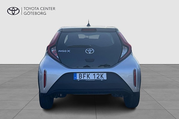 Toyota Aygo X 7 of 14