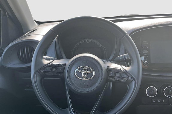 Toyota Aygo X 12 of 14