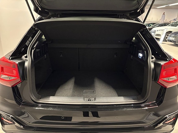 Audi Q2 18 of 19