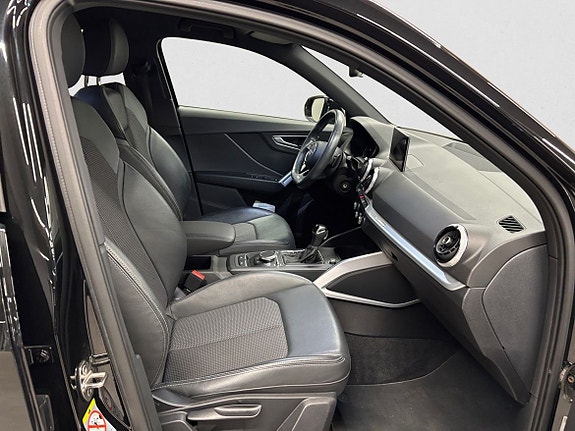 Audi Q2 7 of 19