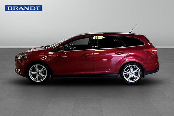 Ford Focus 3 of 9