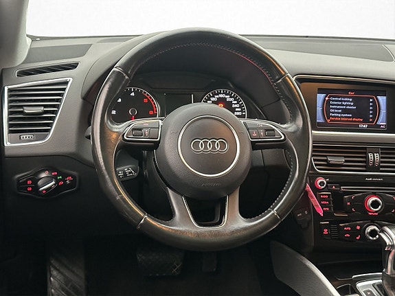 Audi Q5 12 of 30