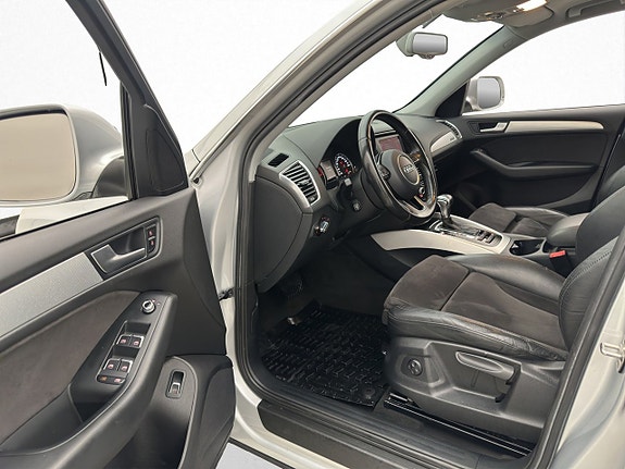 Audi Q5 10 of 30