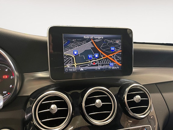Mercedes-Benz C220 17 of 23