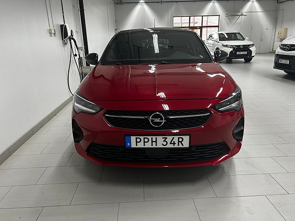 Opel Corsa-e 2 of 4