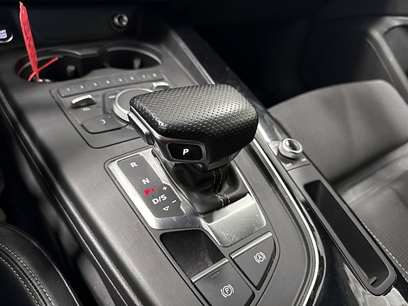 Audi A4 12 of 15
