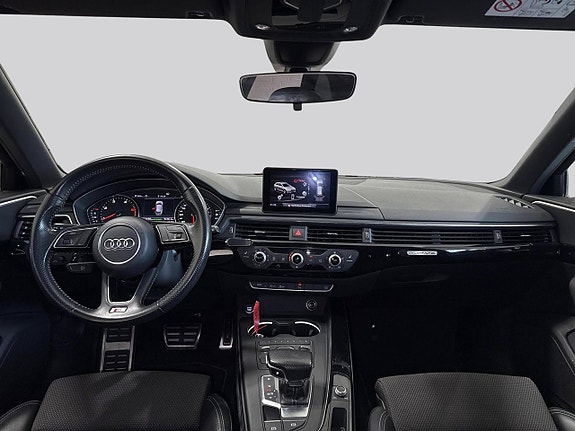 Audi A4 7 of 15