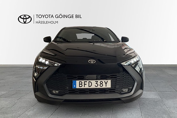 Toyota C-HR 5 of 10