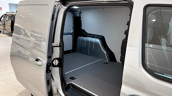 Volkswagen Caddy 11 of 13