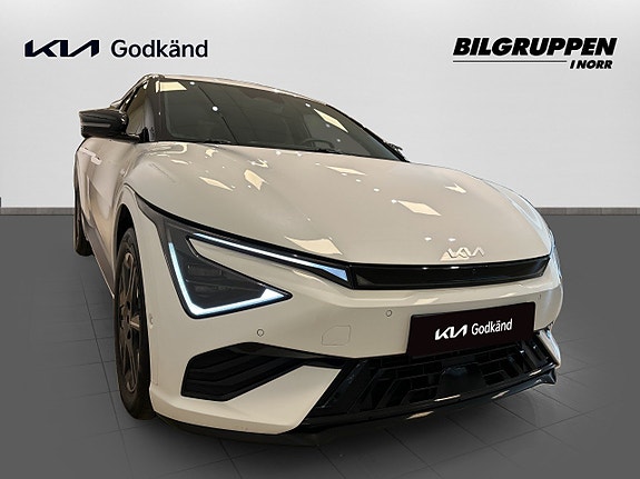 Kia EV6 3 of 19