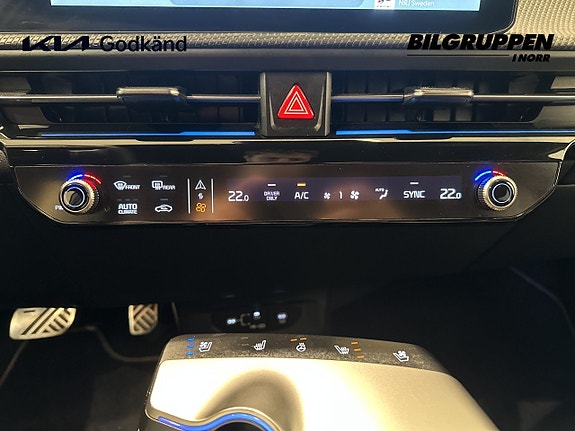 Kia EV6 13 of 19