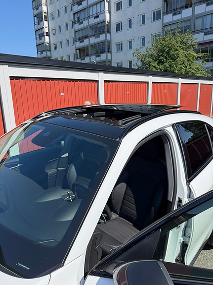 Alfa Romeo Stelvio 3 of 8