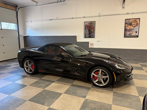 Chevrolet Corvette 17 of 27