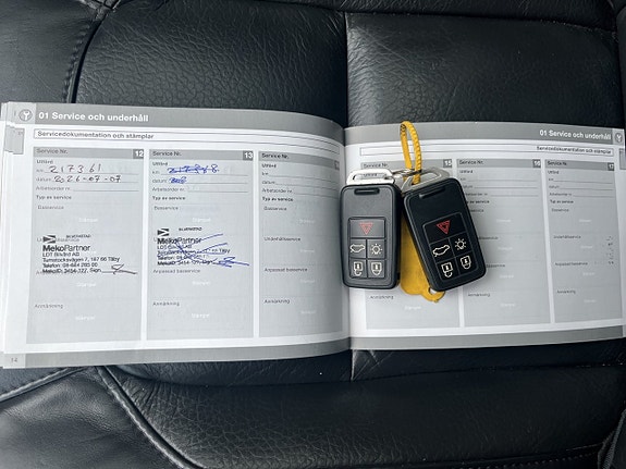 Volvo V70 18 of 22