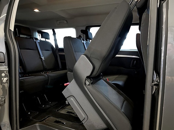 Citroen SpaceTourer 13 of 19