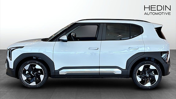 Kia EV2 4 of 12