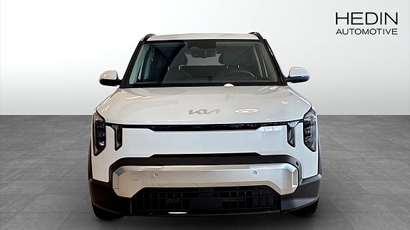 Kia EV2 2 of 12