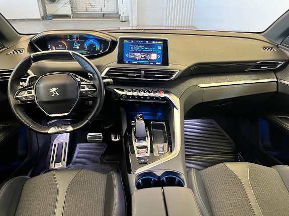 Peugeot 3008 12 of 14