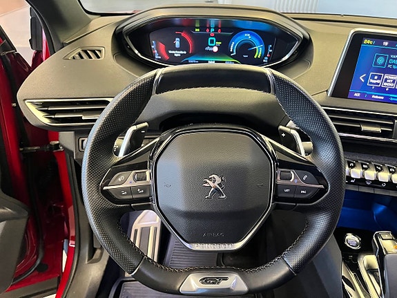 Peugeot 3008 13 of 14