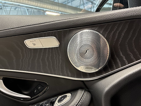 Mercedes-Benz GLC220 d 18 of 29