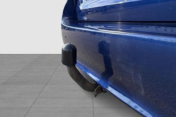 Toyota Avensis 12 of 12