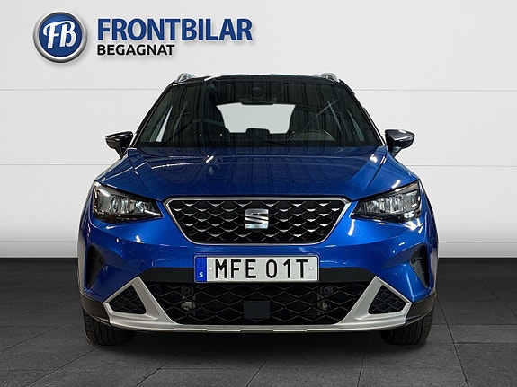 Seat Arona 2 of 24