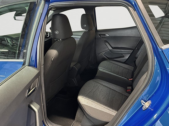 Seat Arona 10 of 24
