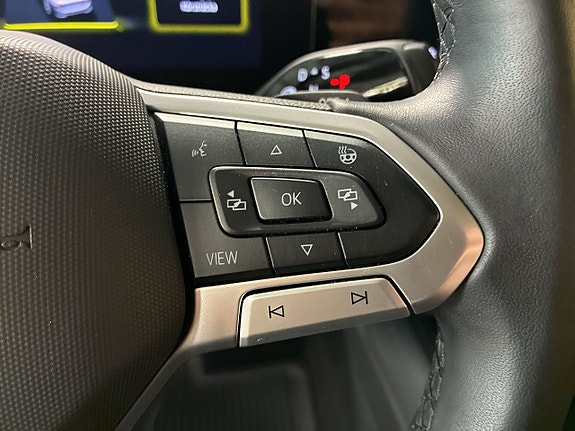 Volkswagen Passat 20 of 30