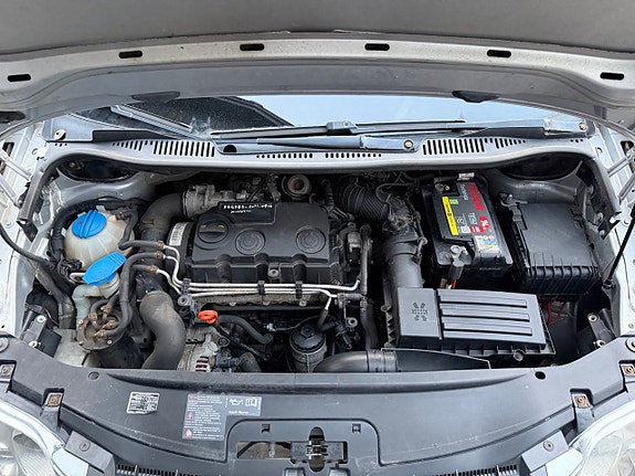 Volkswagen Caddy 18 of 18