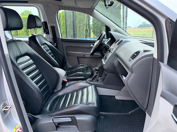 Volkswagen Caddy 15 of 18